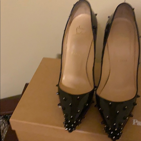 Classic and Classy - Picture 3 of 12